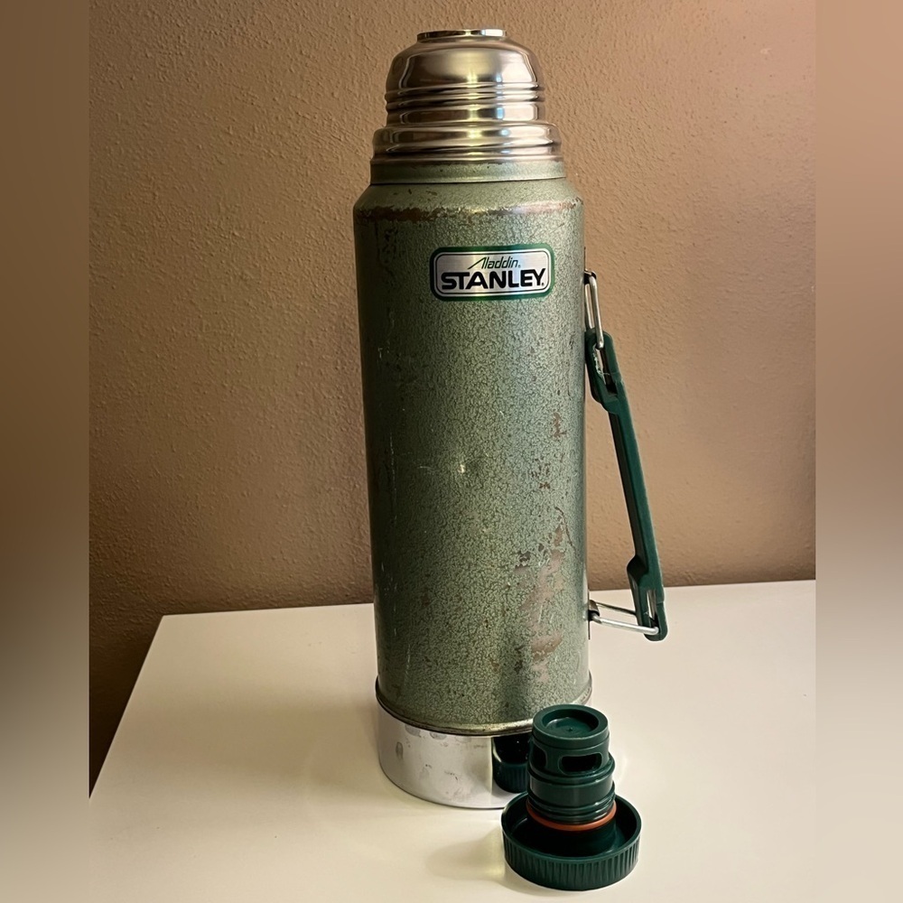 Vintage Stanley Green Thermos Aladdin Half Gallon / 2 Qt. No. RH94 - Picture 15 of 16